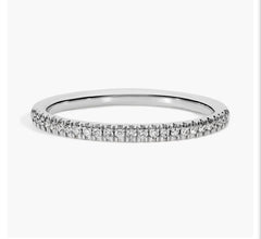 Avery Micro Pavé Band